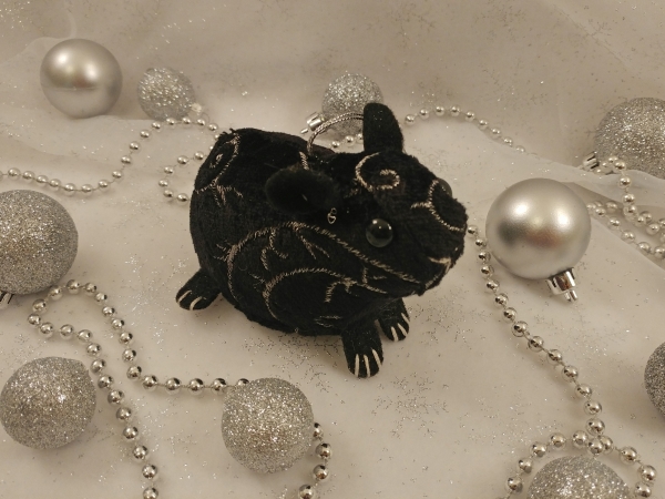 Black Velvet Guinea Pig Ornament