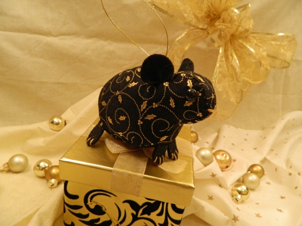 Black with Gold Vines Guinea Pig Ornament