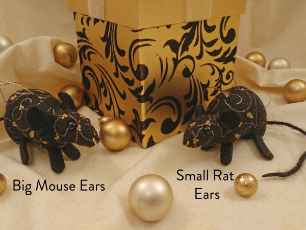 Black with Gold Vines Mouse/Rat Ornament