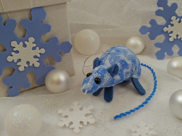 Blue Snow & Wind Mouse/Rat Ornament