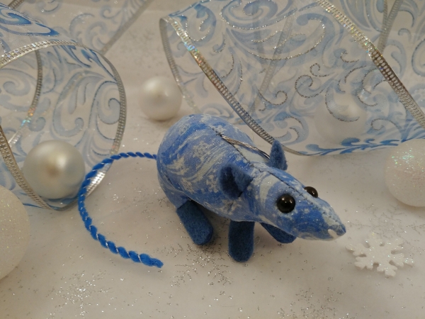 Blue Snow & Wind Mouse/Rat Ornament