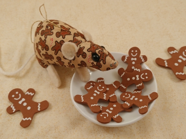 Gingerbread Mouse/Rat Ornament