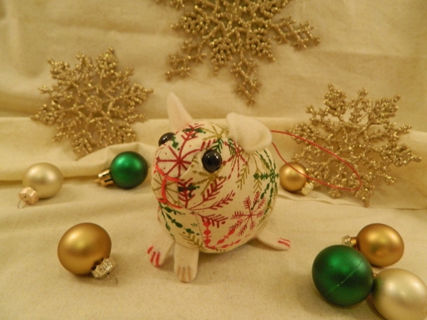 Gold, Red, & Green Snowflakes Guinea Pig Ornament