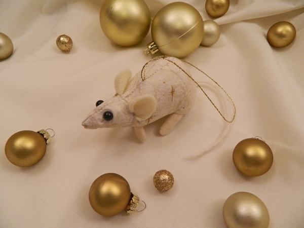 Gold Stardust Mouse/Rat Ornament