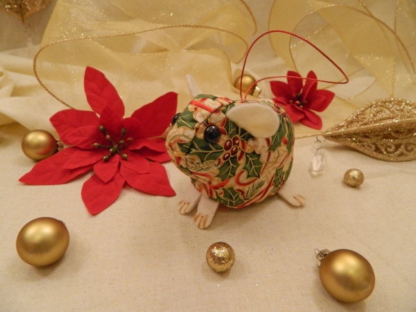 Red Ribbons & Holly Guinea Pig Ornament