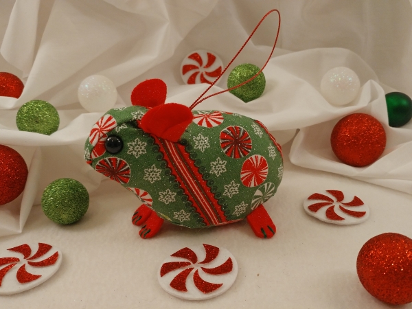 Green & Red Candies Guinea Pig Ornament