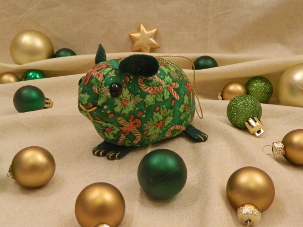 Candy & Holly Guinea Pig Ornament