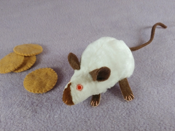 Himalayan Mouse Plushie