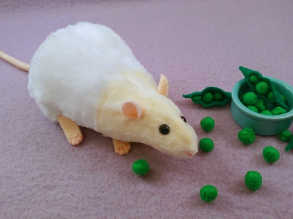 Ivory Bareback Rat Plushie