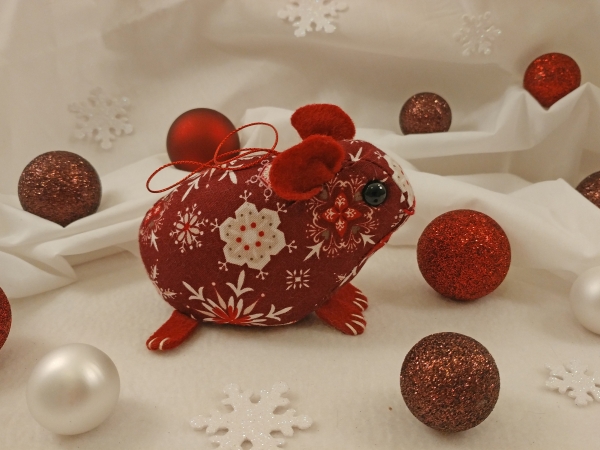 Maroon Snowflakes Guinea Pig Ornament