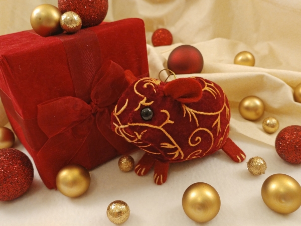 Maroon Velvet Guinea Pig Ornament