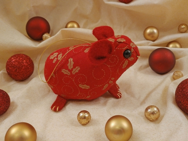 Maroon with Gold Vines Guinea Pig Ornament