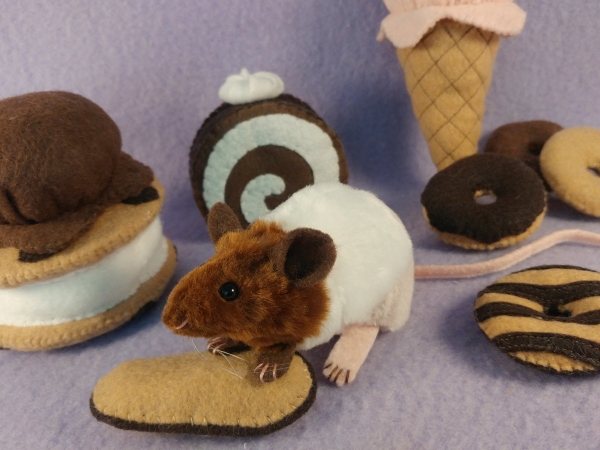 Neapolitan "Nea" Mouse Plushie