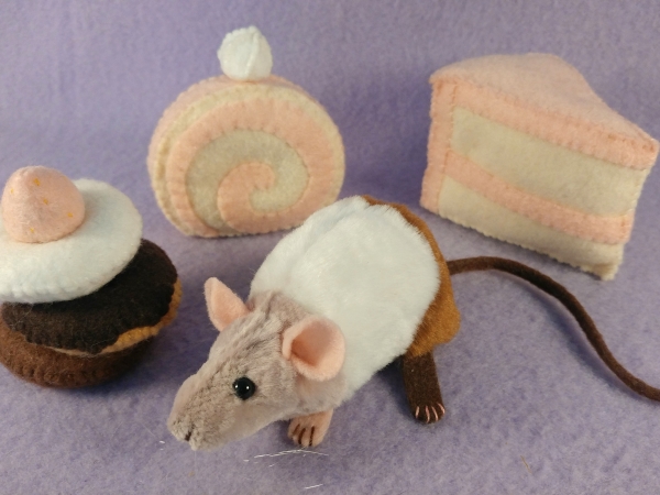 Neapolitan "Poli" Mouse Plushie