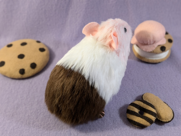 Big Neapolitan "Poli" Guinea Pig Plushie