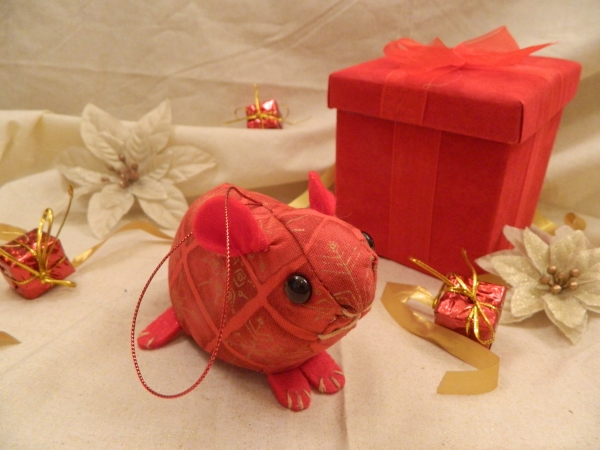 Red & Gold Guinea Pig Ornament