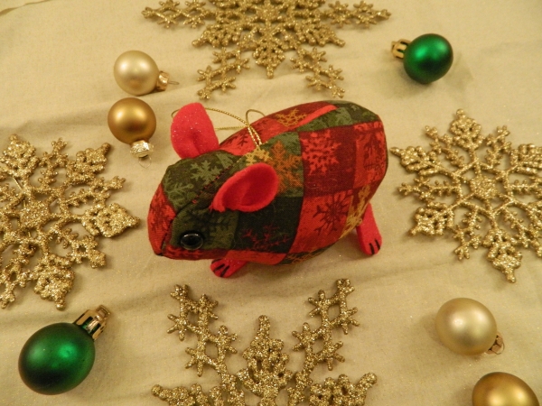 Red & Green Checkered Guinea Pig Ornament