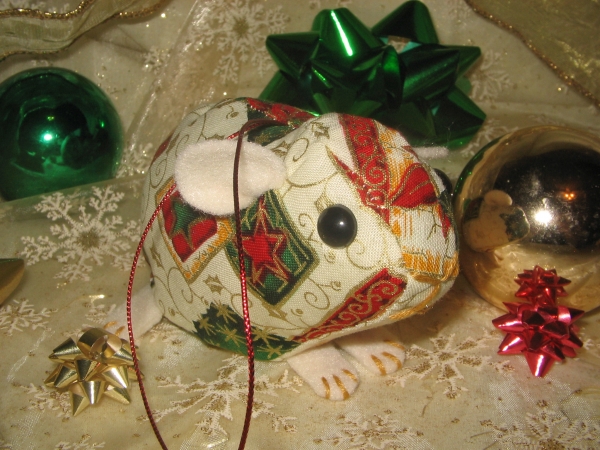 Gold, Red, & Green Guinea Pig Ornament