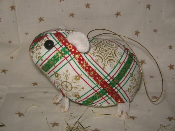 Red & Green on White Guinea Pig Ornament