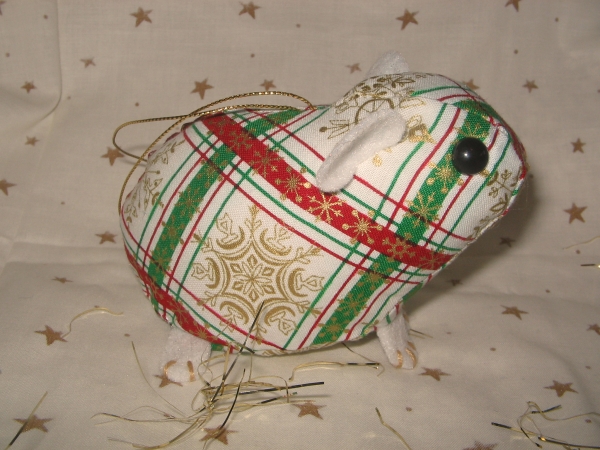 Red & Green on White Guinea Pig Ornament