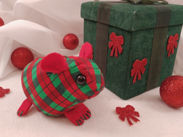 Red Plaid Guinea Pig Ornament (Cotton)