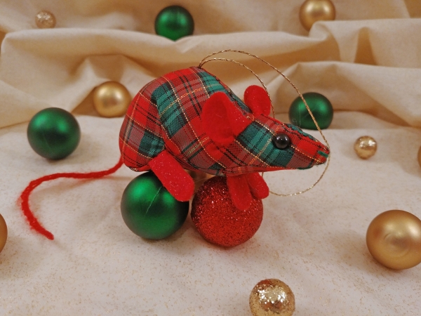 Red Plaid Mouse/Rat Ornament