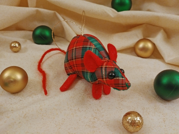 Red Plaid Mouse/Rat Ornament