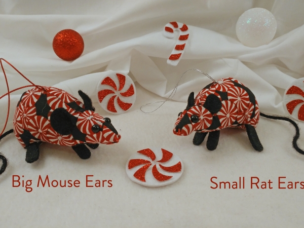 Red & White Candies Mouse/Rat Ornament (Black)