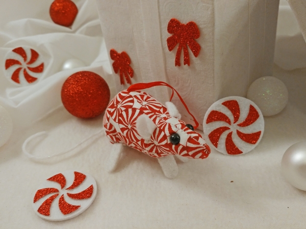 Red & White Candies Mouse/Rat Ornament (White)