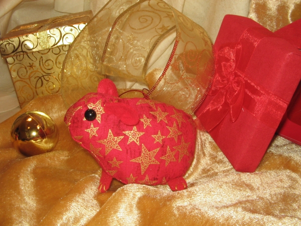 Red with Gold Stars Guinea Pig Ornament