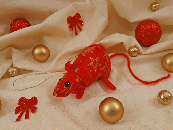 Red with Gold Stars Mouse/Rat Ornament