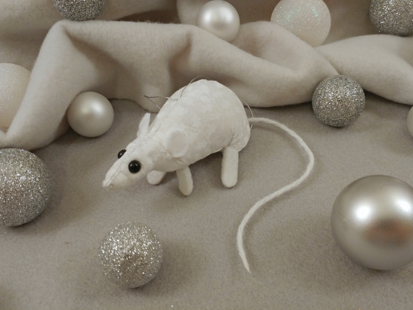 White Holly Mouse/Rat Ornament (Silver)