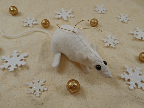 White Snow Mouse/Rat Ornament (Gold)