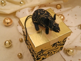 Black with Gold Vines Mouse/Rat Ornament