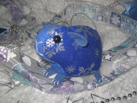 Blue Snowflakes 2 Guinea Pig Ornament