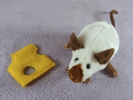 Himalayan Mouse Plushie
