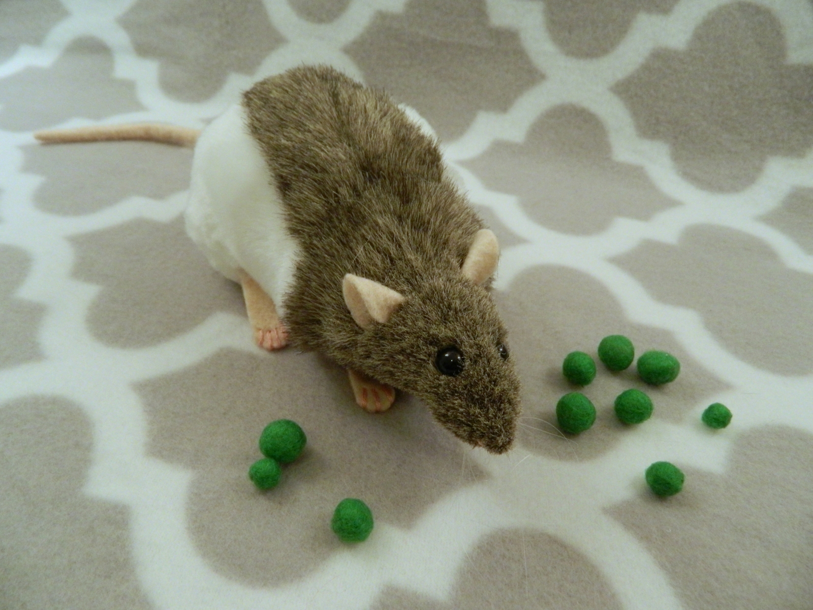 rat plushie