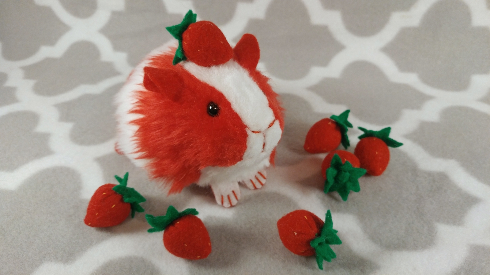 Strawberries for guinea pigs deals