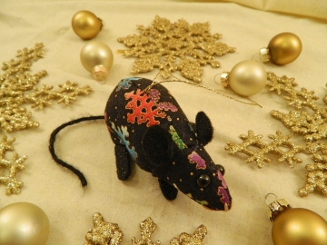 Black with Colorful Snowflakes Mouse/Rat Ornament