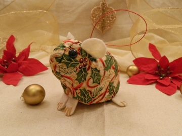Red Ribbons & Holly Guinea Pig Ornament
